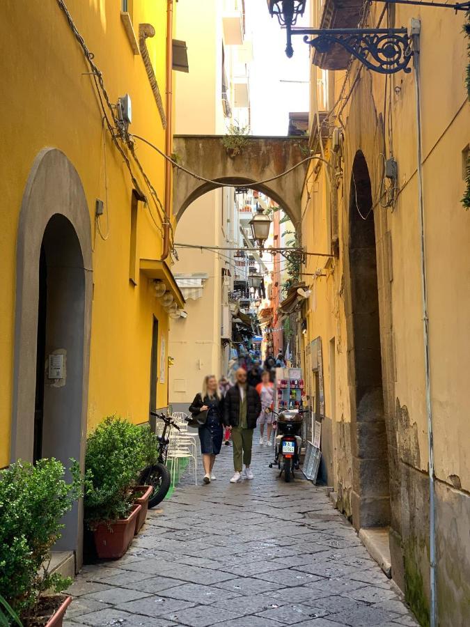 Donna Rosaria House Daire Sorrento Dış mekan fotoğraf